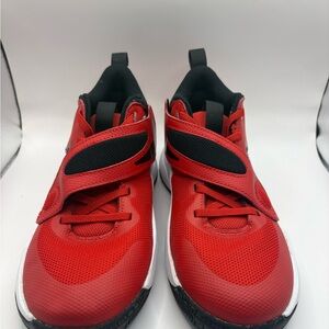 Nike Team Hustle D 11 Bigs Kids Red and Black Sneakers